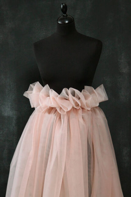 til najvišeg kvaliteta u boji kapučino sa sitnom mrežicom za haljine i suknje