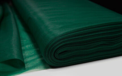 til najvišeg kvaliteta u boji tamno zelena sa sitnom mrežicom za haljine i suknje