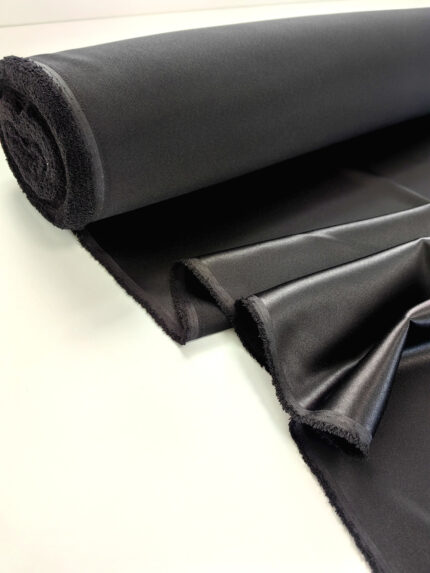 američki saten sa likrom boja crna